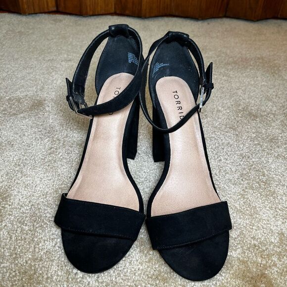Torrid Two Strap tapered Heel Sandal Size 8 - Picture 4 of 5